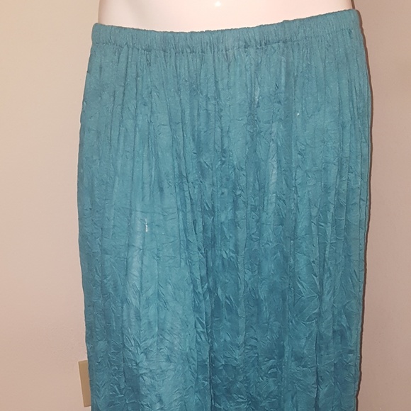 Plus size Maxi Skirt - Picture 1 of 2